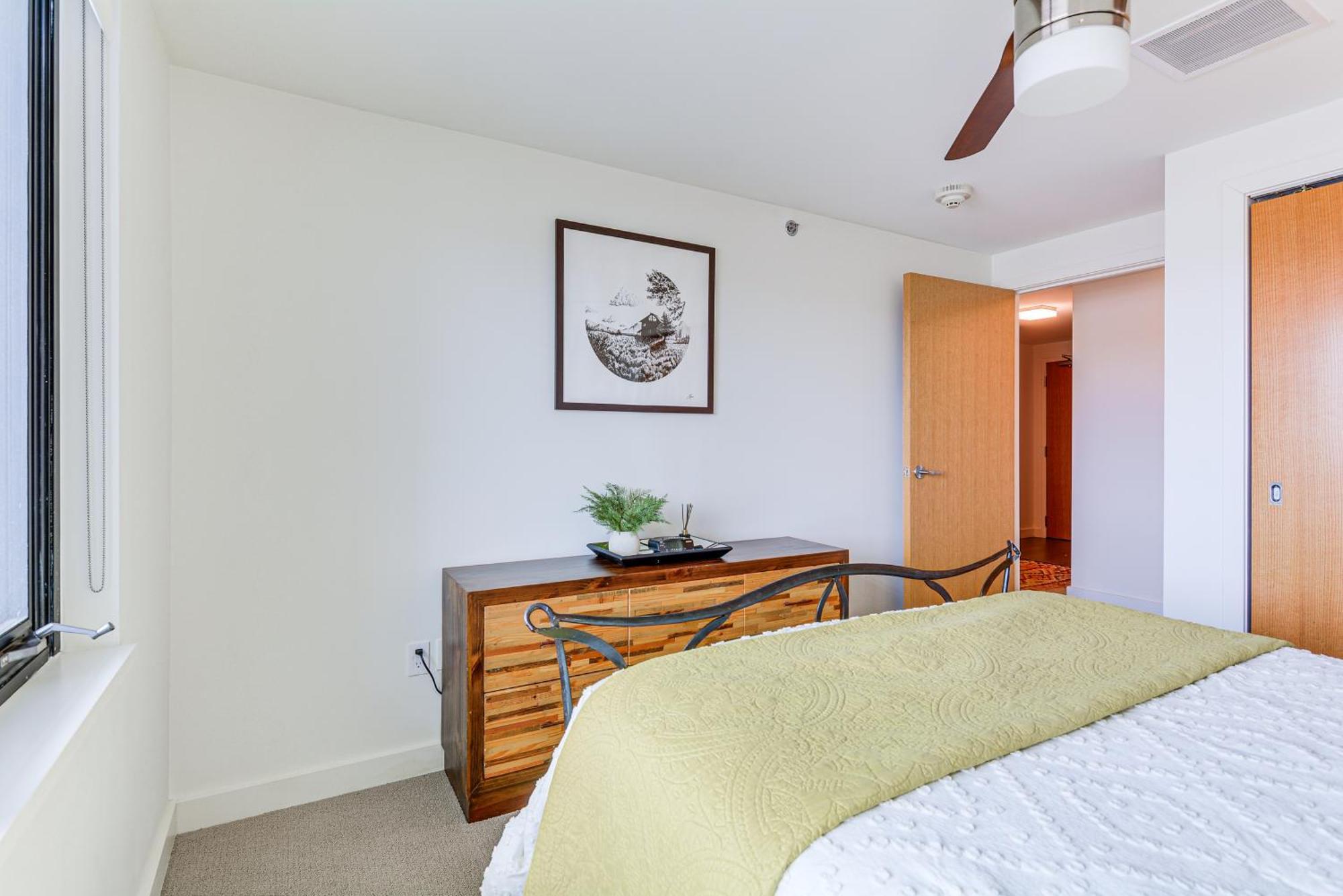 Modern Springfield Apartment About 7 Mi To Downtown! エクステリア 写真