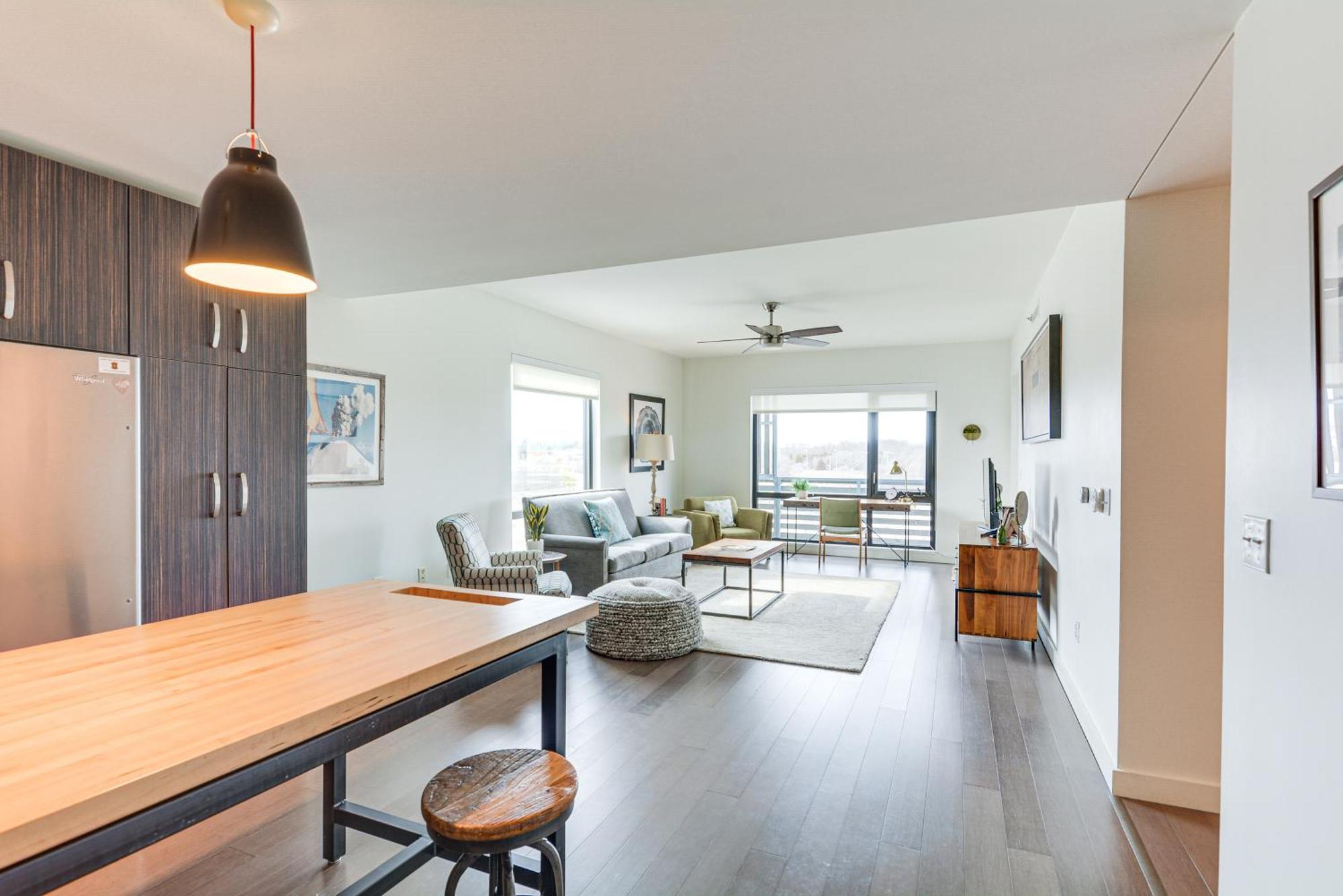 Modern Springfield Apartment About 7 Mi To Downtown! エクステリア 写真