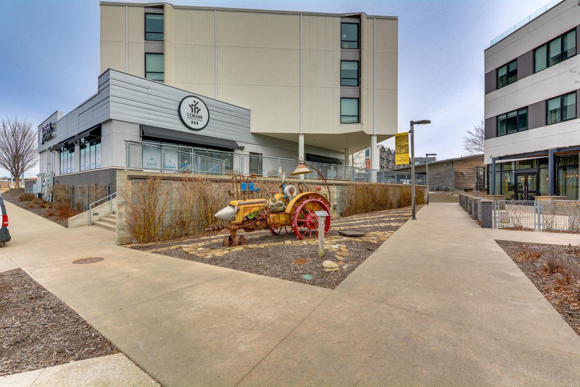 Modern Springfield Apartment About 7 Mi To Downtown! エクステリア 写真